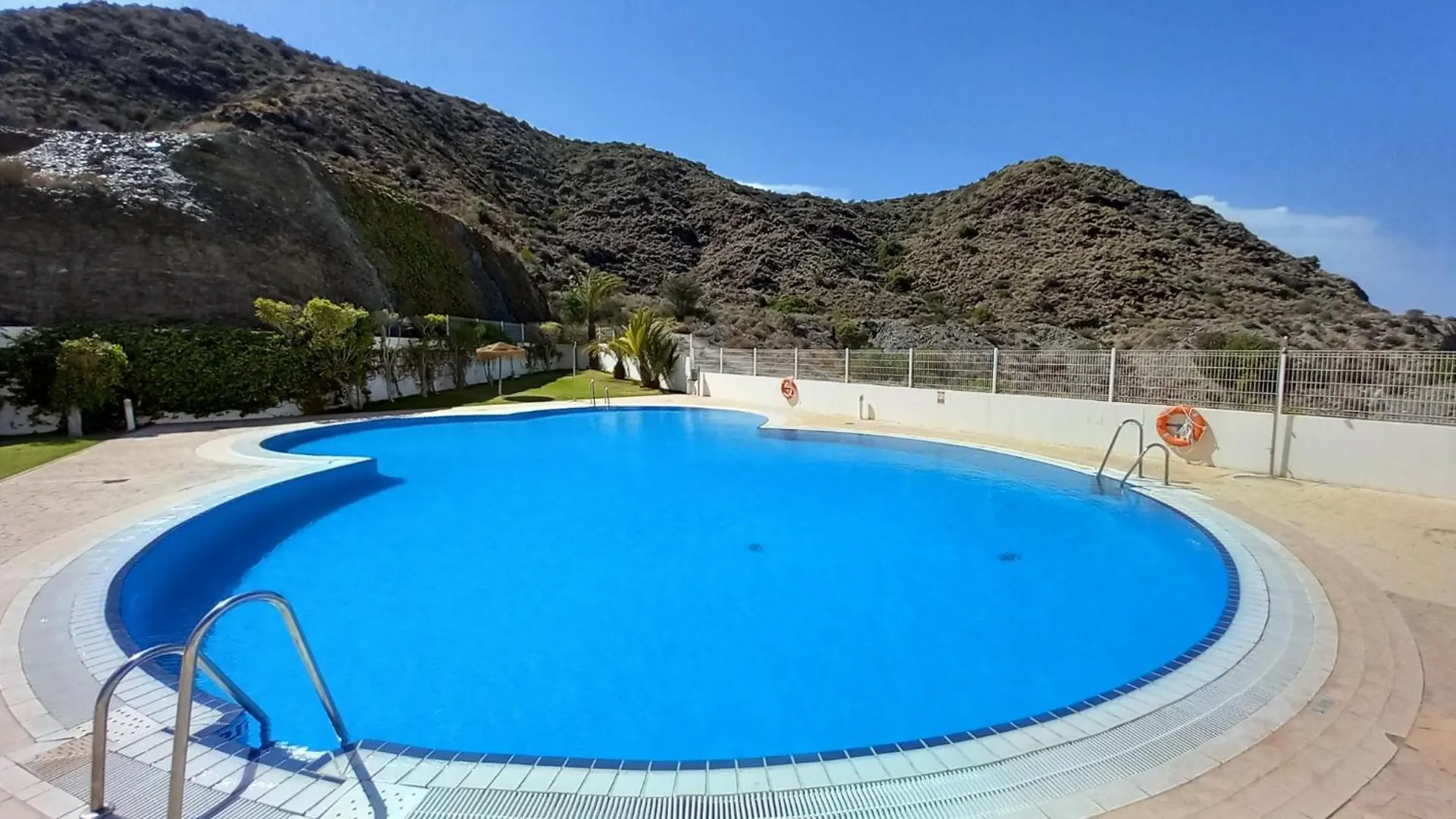דירה Mojacar Playa 2 Bed Duplex 5 Mins Walk To The Beach ספרד